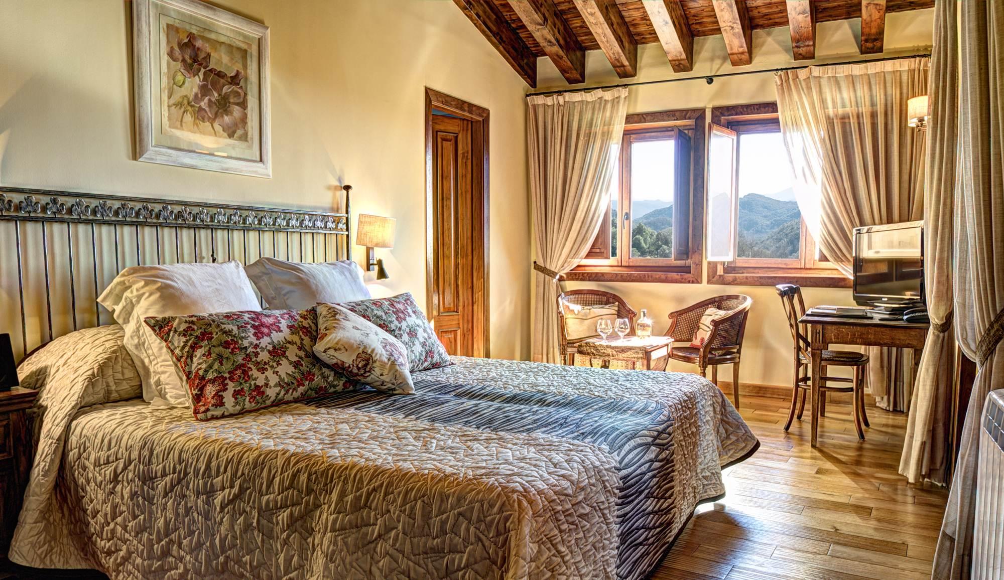 Hotel Restaurante El Ventos Sant Felíu de Pallarols 외부 사진