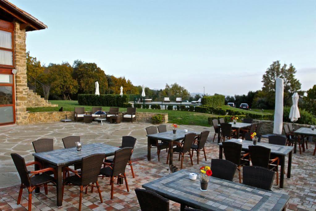 Hotel Restaurante El Ventos Sant Felíu de Pallarols 외부 사진