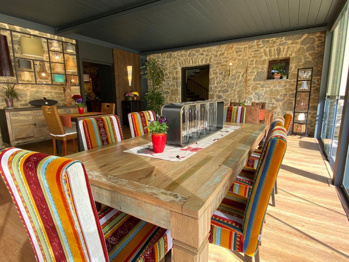 Hotel Restaurante El Ventos Sant Felíu de Pallarols 외부 사진