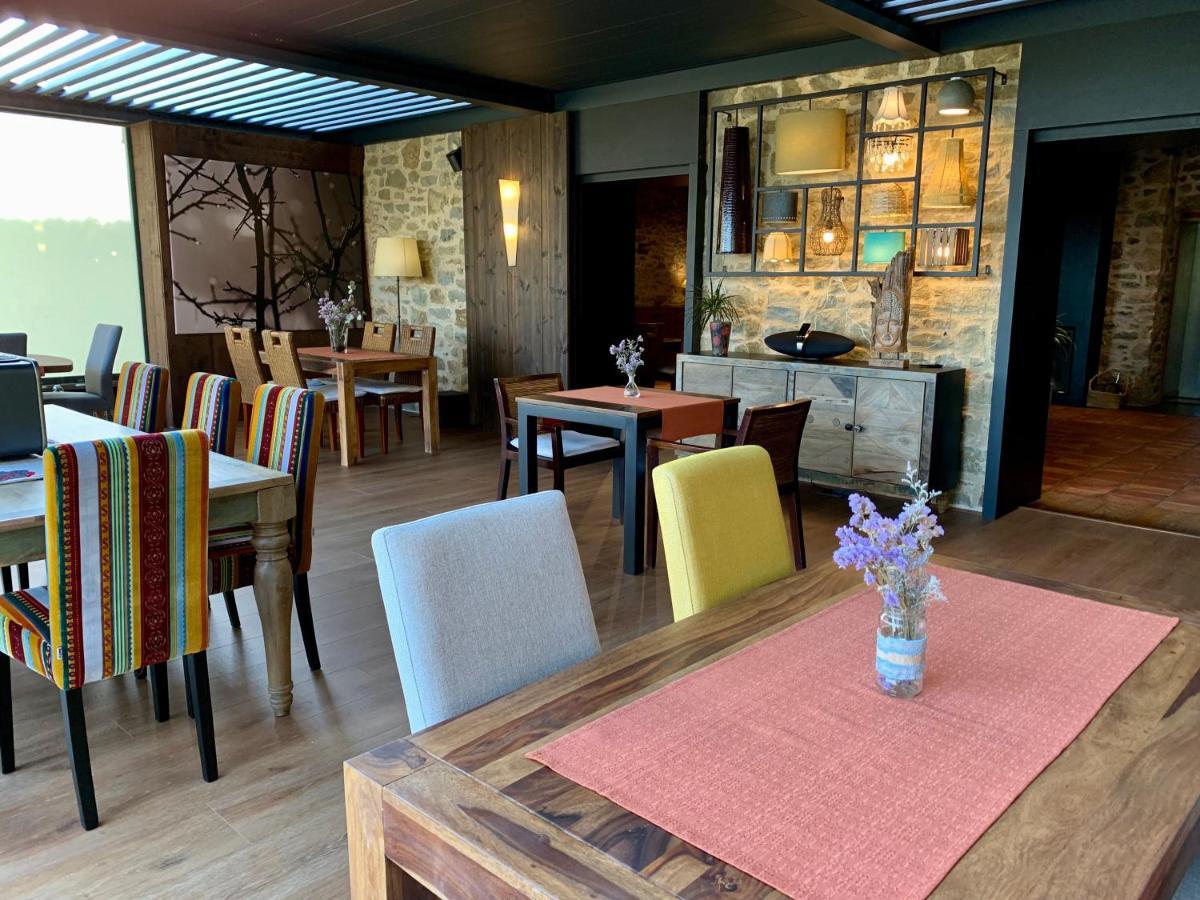 Hotel Restaurante El Ventos Sant Felíu de Pallarols 외부 사진
